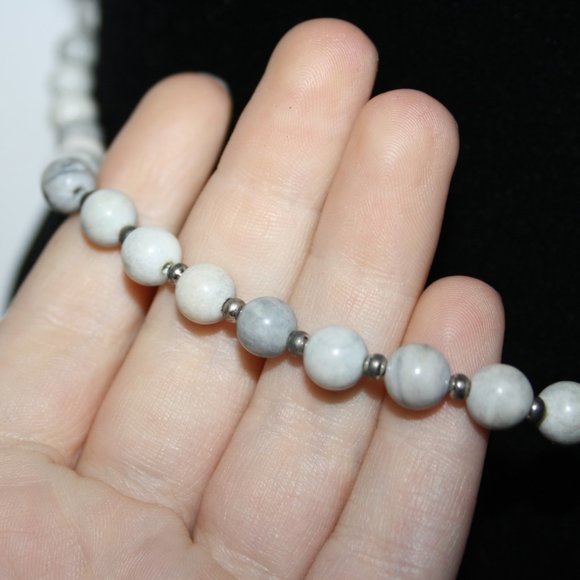 Silver and gray natural stone necklace 18"